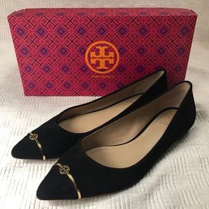COPY - Tory Burch Bar Logo Flats - Black Lancaste…